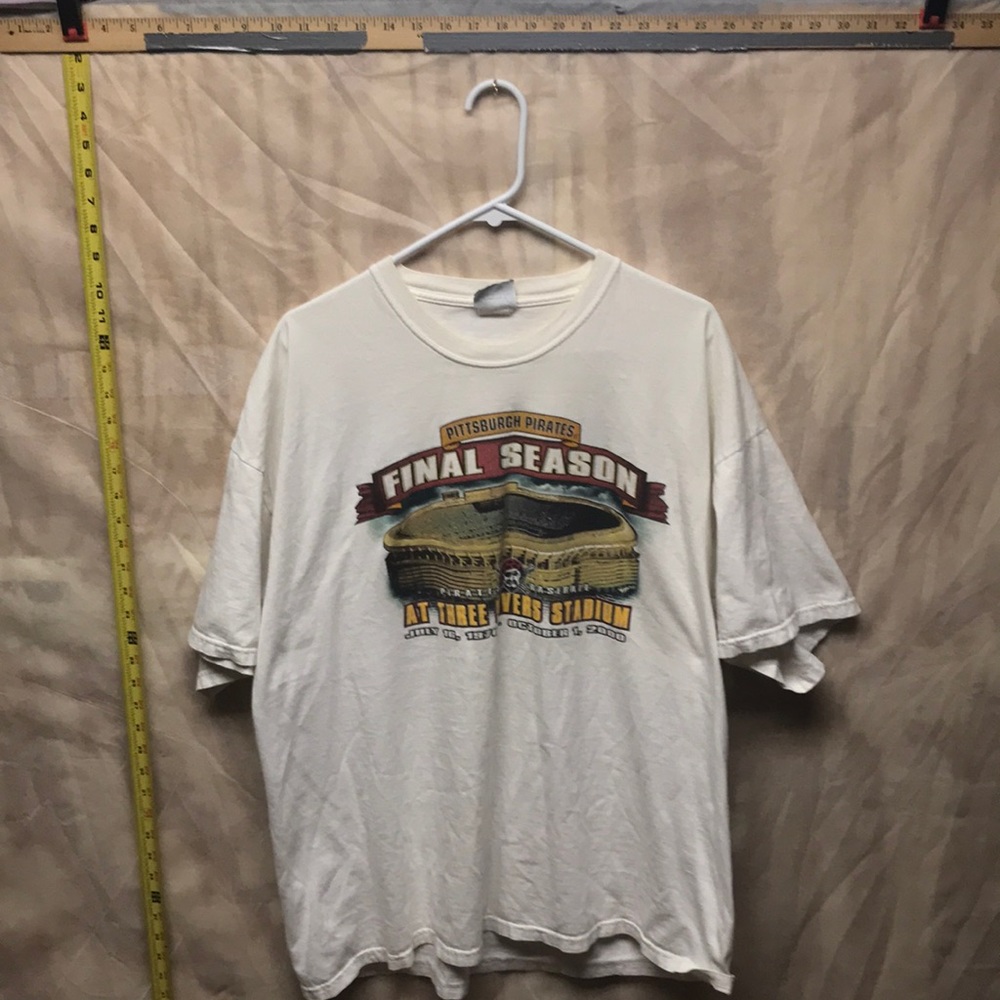 Pittsburgh Pirates T-shirt